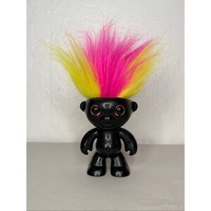 WowWee Elektrokidz Dancing Troll Doll Pink Yellow Hair Collectible Toy 2013